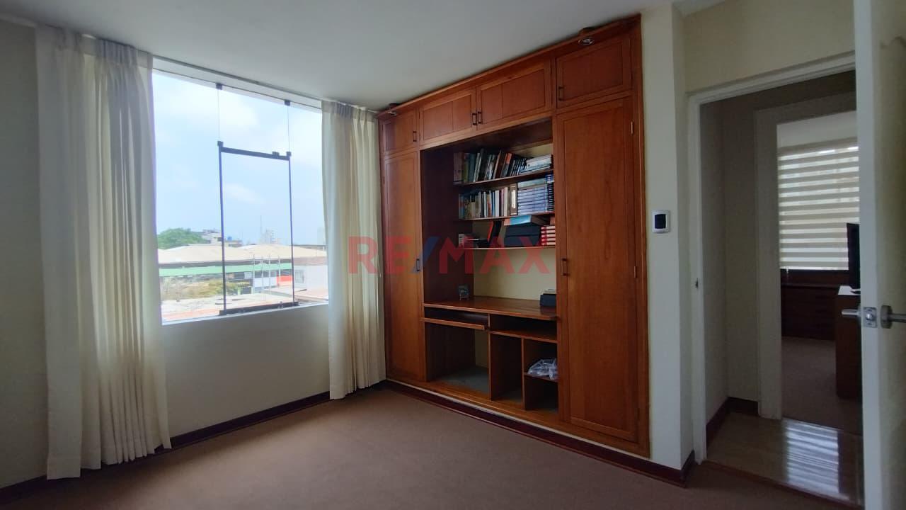🏡✨ Se Alquila Departamento Triplex Amoblado – Urb. Las Quintanas, Trujillo ✨🏡 - 10