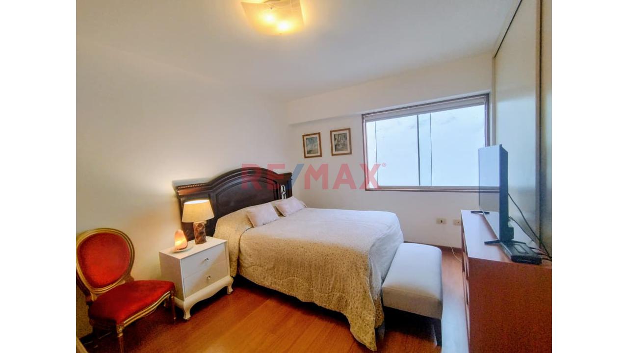 Se Vende Lujoso Y Amplio Duplex 313Mts Con 2 Cocheras Y Deposito En Exclusiva Zona De Surco - 11