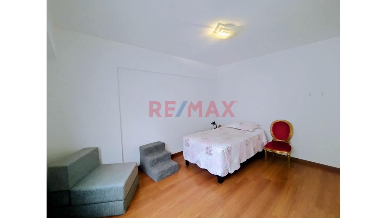 Se Vende Lujoso Y Amplio Duplex 313Mts Con 2 Cocheras Y Deposito En Exclusiva Zona De Surco - 20