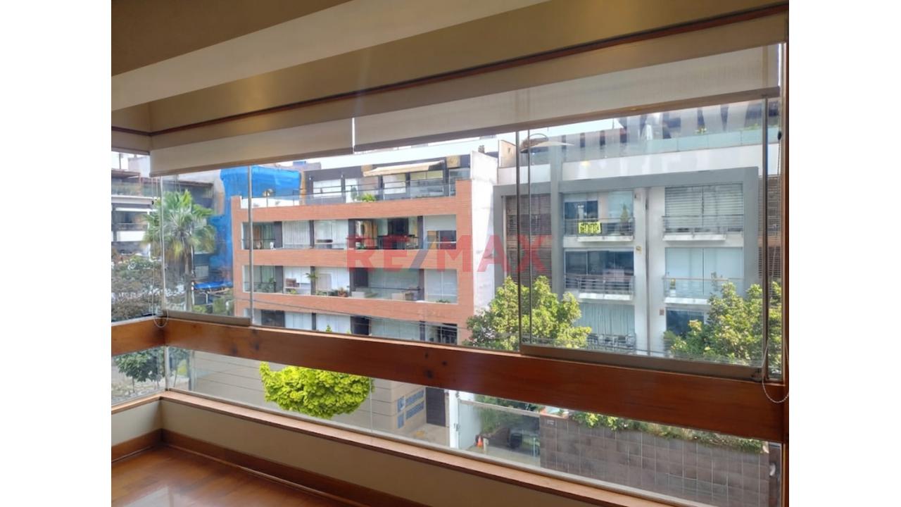 Se Vende Lujoso Y Amplio Duplex 313Mts Con 2 Cocheras Y Deposito En Exclusiva Zona De Surco — foto 11