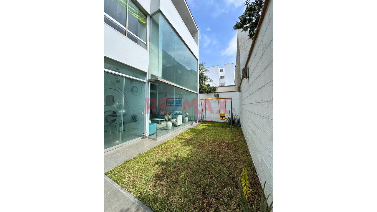 “Casa En Venta _ Frente A Parque _ Urb. Vista Alegre _ Santiago De Surco " — foto 5