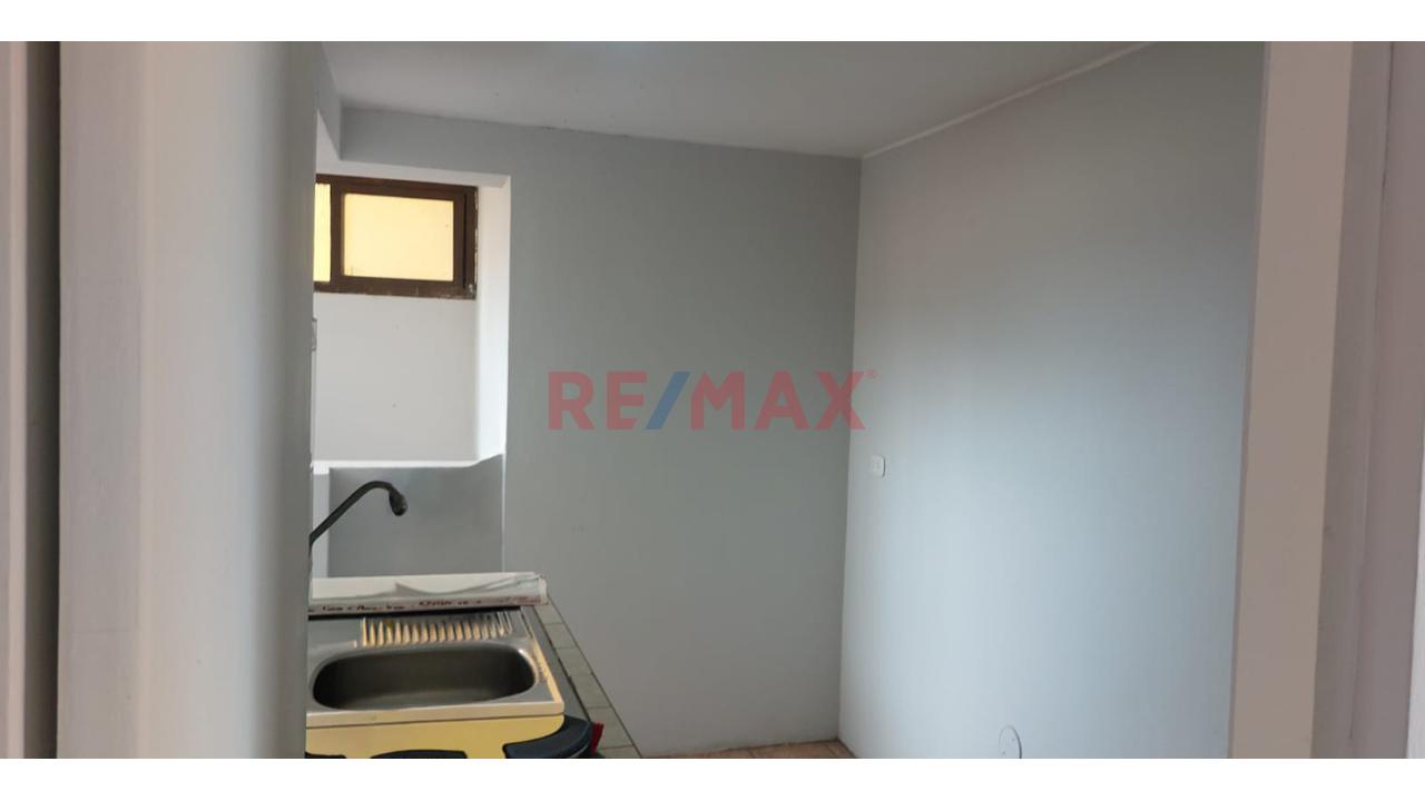 Oportunidad Departamento En Ciudad Satélite Santa Rosa – Callao — foto 6