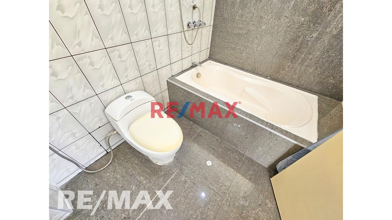 Venta De Lindo Departamento Flat Vista Al Mar En Chorrilos 101M2 — foto 7
