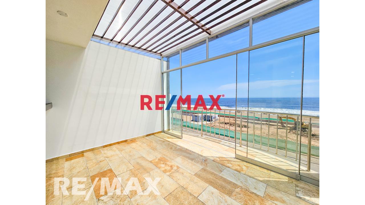 Venta De Lindo Departamento Flat Vista Al Mar En Chorrilos 101M2