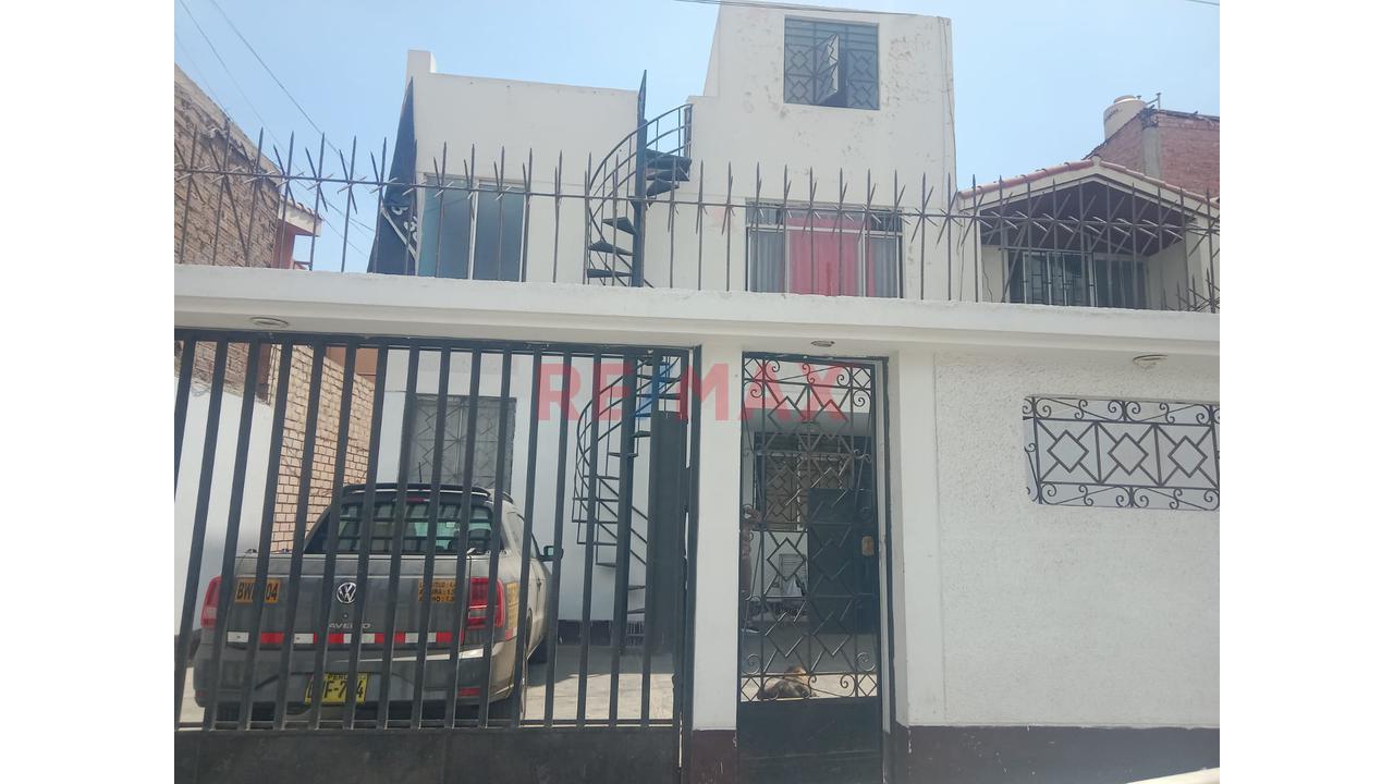 Casa En Venta En Zona Residencial Del Callao - 6