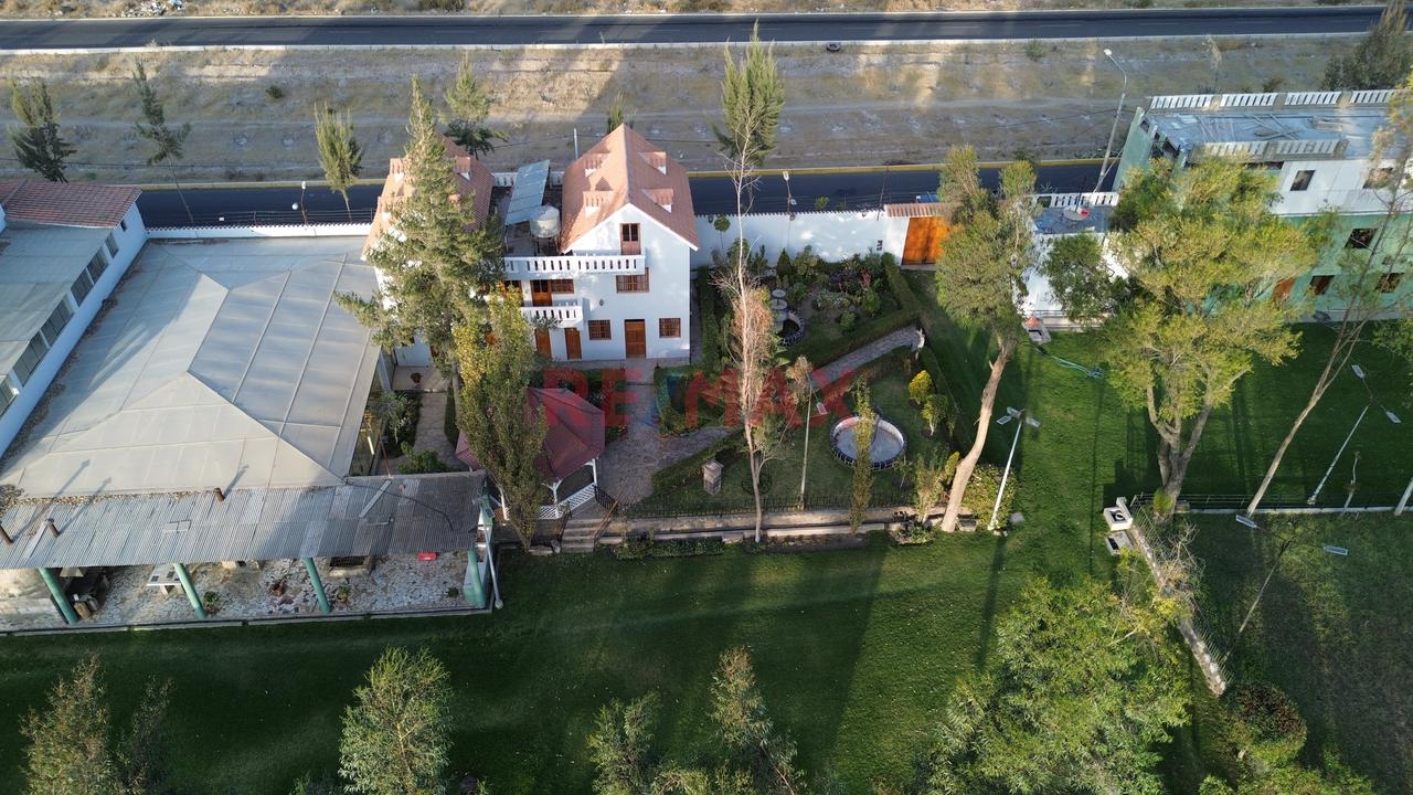 En Venta Exclusiva Propiedad Con Casa Principal, Criadero Y Áreas De Recreación – Umapalca Sabandia - 2