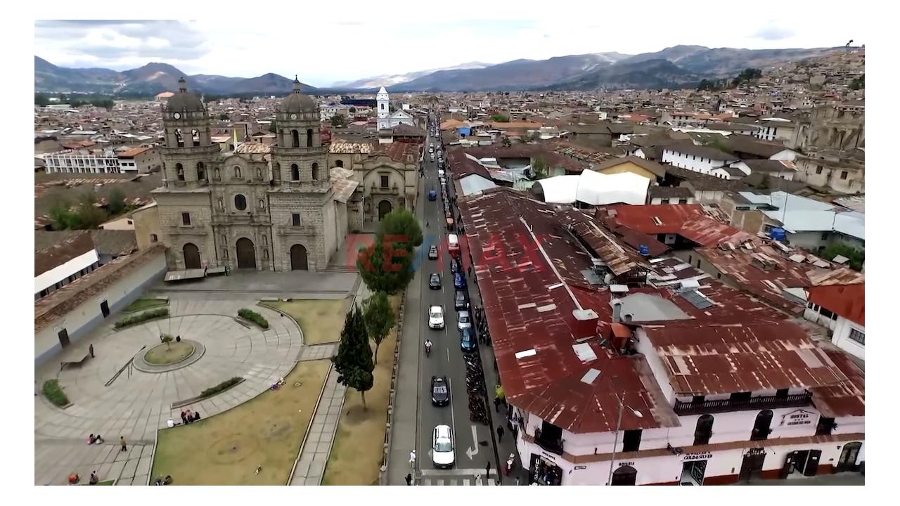 Casa En Venta Como Terreno 823M2 – En El Corazón Histórico De Cajamarca Calle Urrelo Con Jr Eten - 7