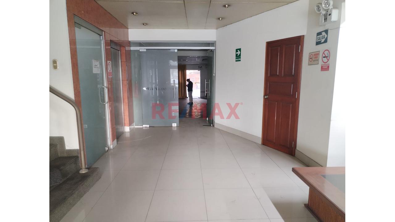 🏨 Oportunidad Única De Inversión En Javier Prado Con La Molina – Hotel En Venta - 13