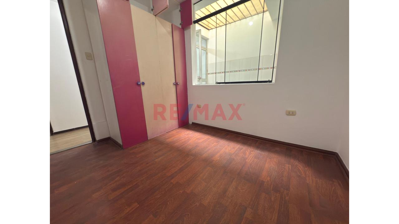 Venta De Departamento En San Juan De Miraflores De 118M2 Con Cochera — foto 11