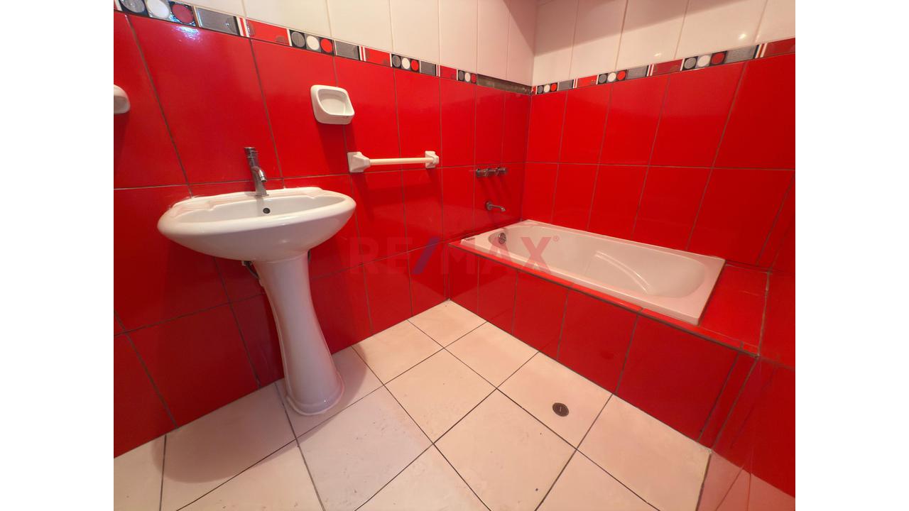 Venta De Departamento En San Juan De Miraflores De 118M2 Con Cochera — foto 13