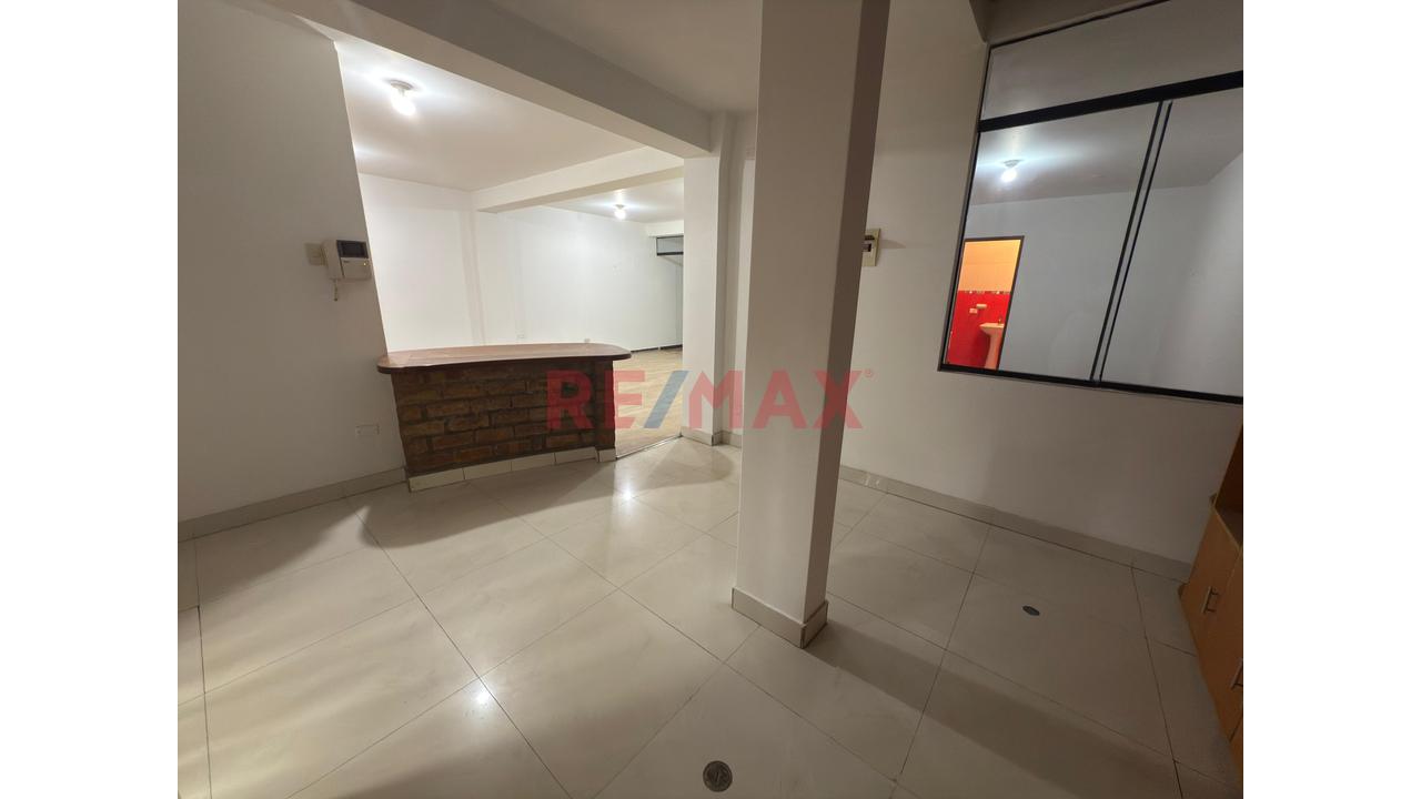 Venta De Departamento En San Juan De Miraflores De 118M2 Con Cochera — foto 5