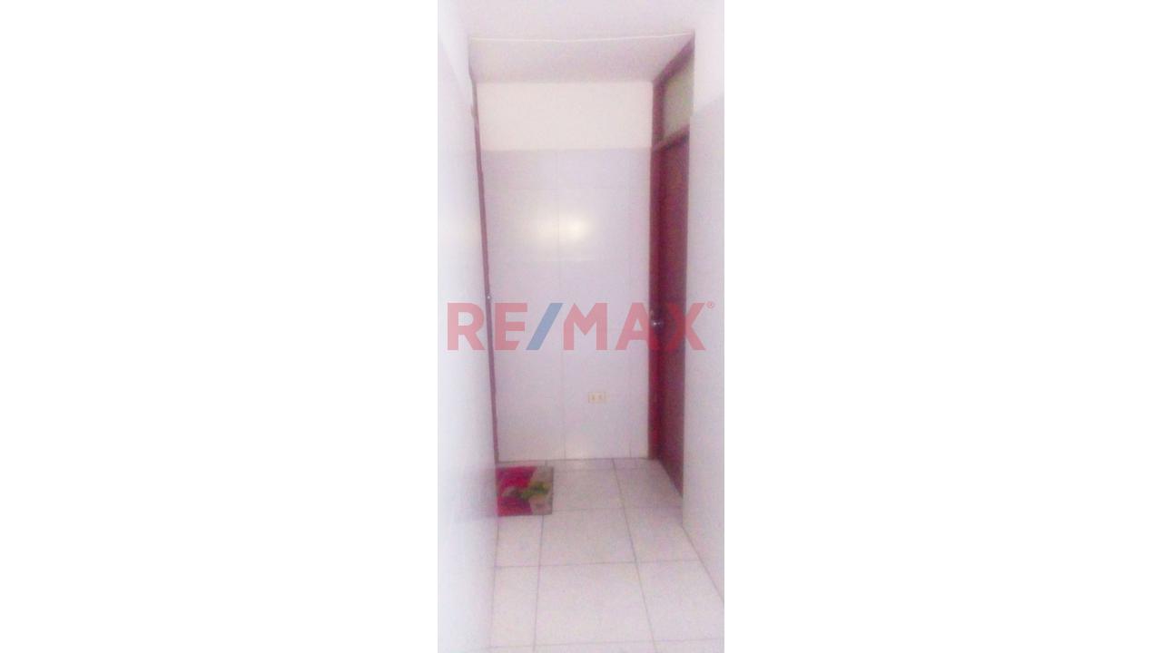 Venta De Edificio 5 Pisos Mas Azotea En Villa Maria Del Triunfo - 18