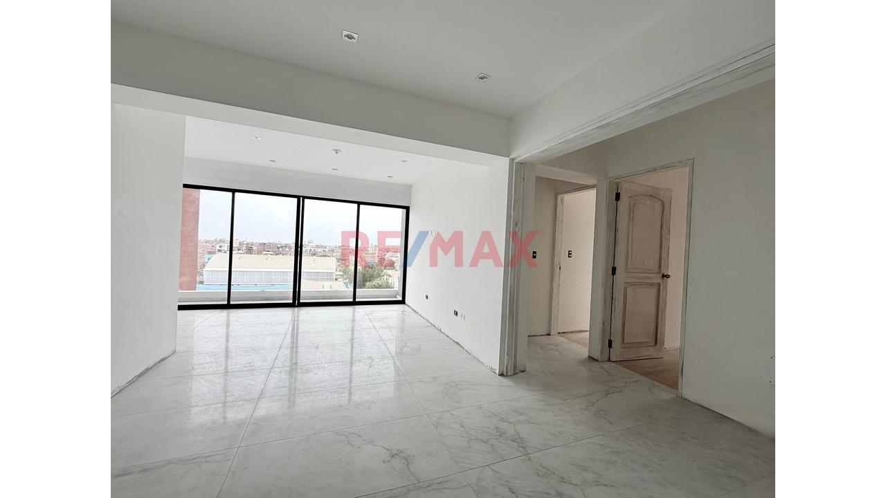 🔥 Oportunidad Única: Amplios Departamentos En Preventa, Con Excelentes Acabados En La Urb. Santa Edelmira 🔥 - 2