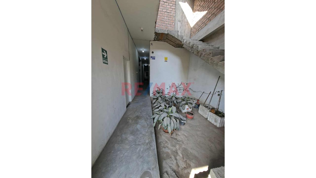 Casa de 5 dormitorios y 3 baños ubicado en Carabayllo Casa de 5 dormitorios y 3 baños ubicado en Carabayllo