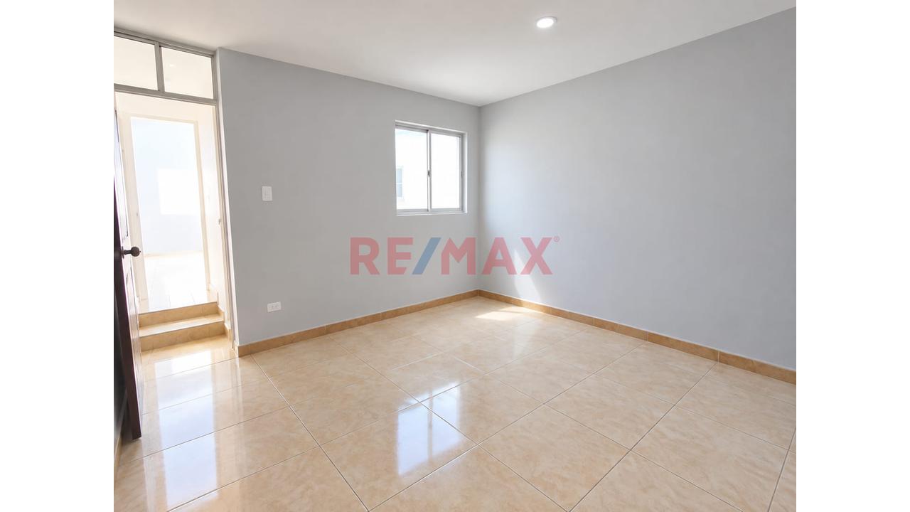🏠 Se Vende Dúplex Con Aires En Calle Moquegua – Ilo — foto 6