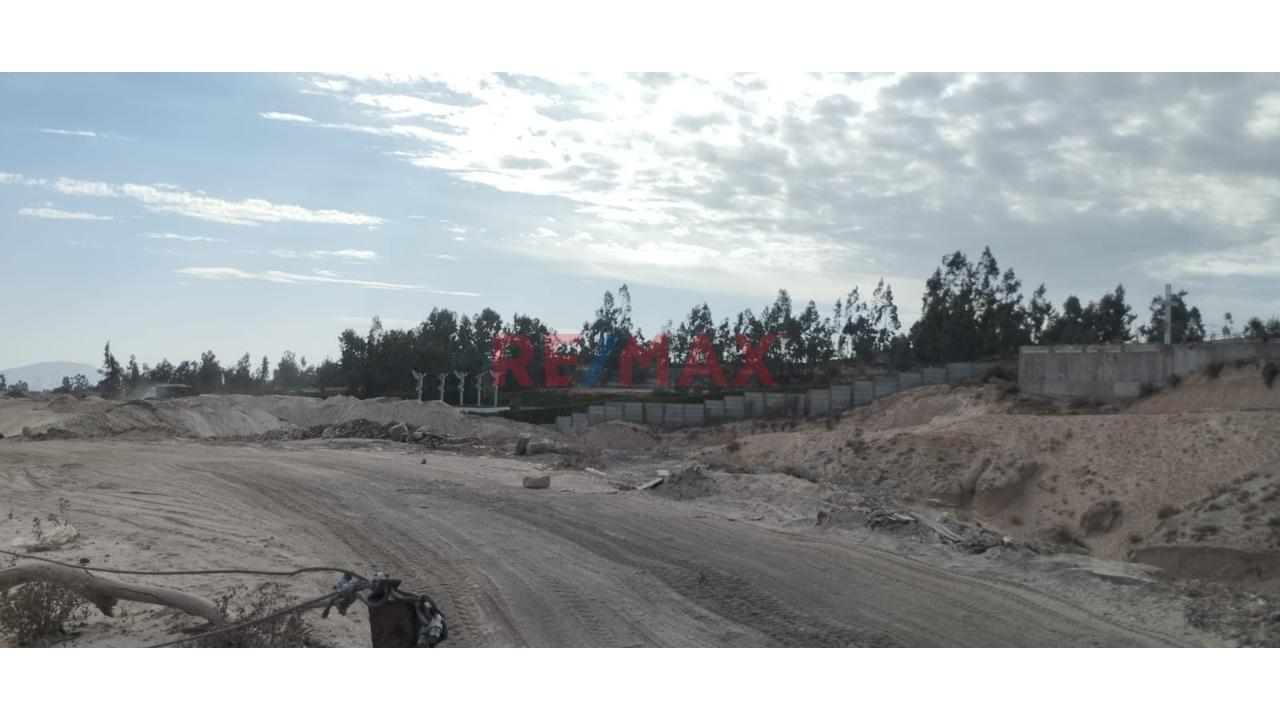 Terreno Rustico Con Alta Proyeccion Industrial Y Comercial - Av. Evitamiento - 4