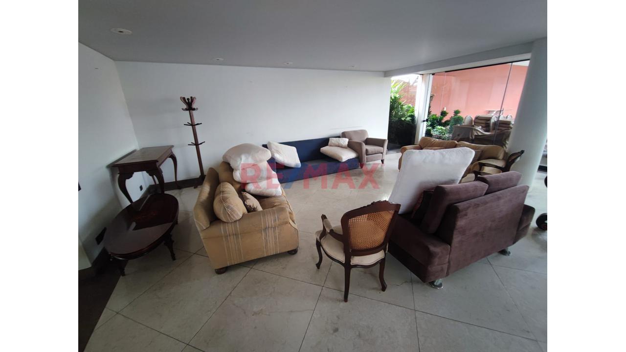 ¡Atención Inversionistas! Exclusivo Terreno En Venta En Surco Con Piscina, Cancha De Fronton Y Amplios Ambientes — foto 9