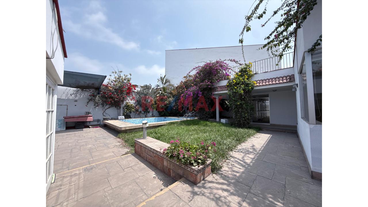✨ ¡Gran Oportunidad En San Borja! Casa Ideal O Terreno Para Proyecto Inmobiliario 🏡💼 — foto 4