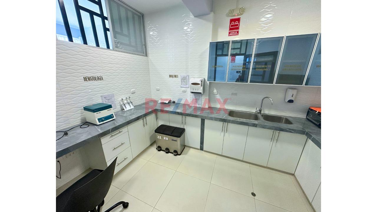 ¡Alquilo Local Comercial En Zona Altamente Comercial! — foto 14