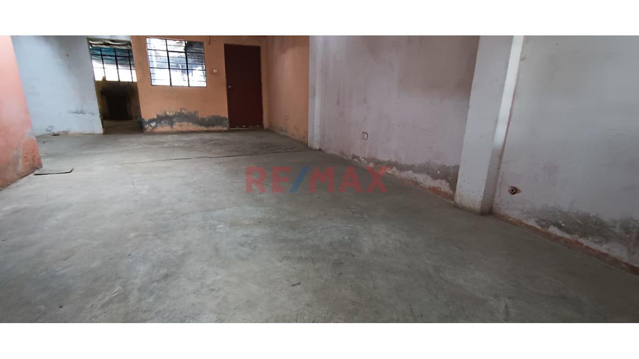 Se Vende Casa Como Terreno En Puente Piedra Frente A Parque A 5 Cuadras De La Panamericana Norte - 7