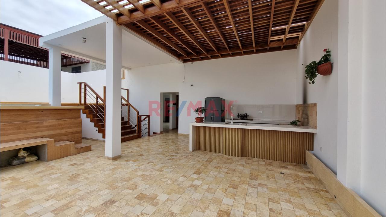 Exclusiva Casa Con Piscina En La Urbanizacion El Santuario, Chiclayo — foto 12