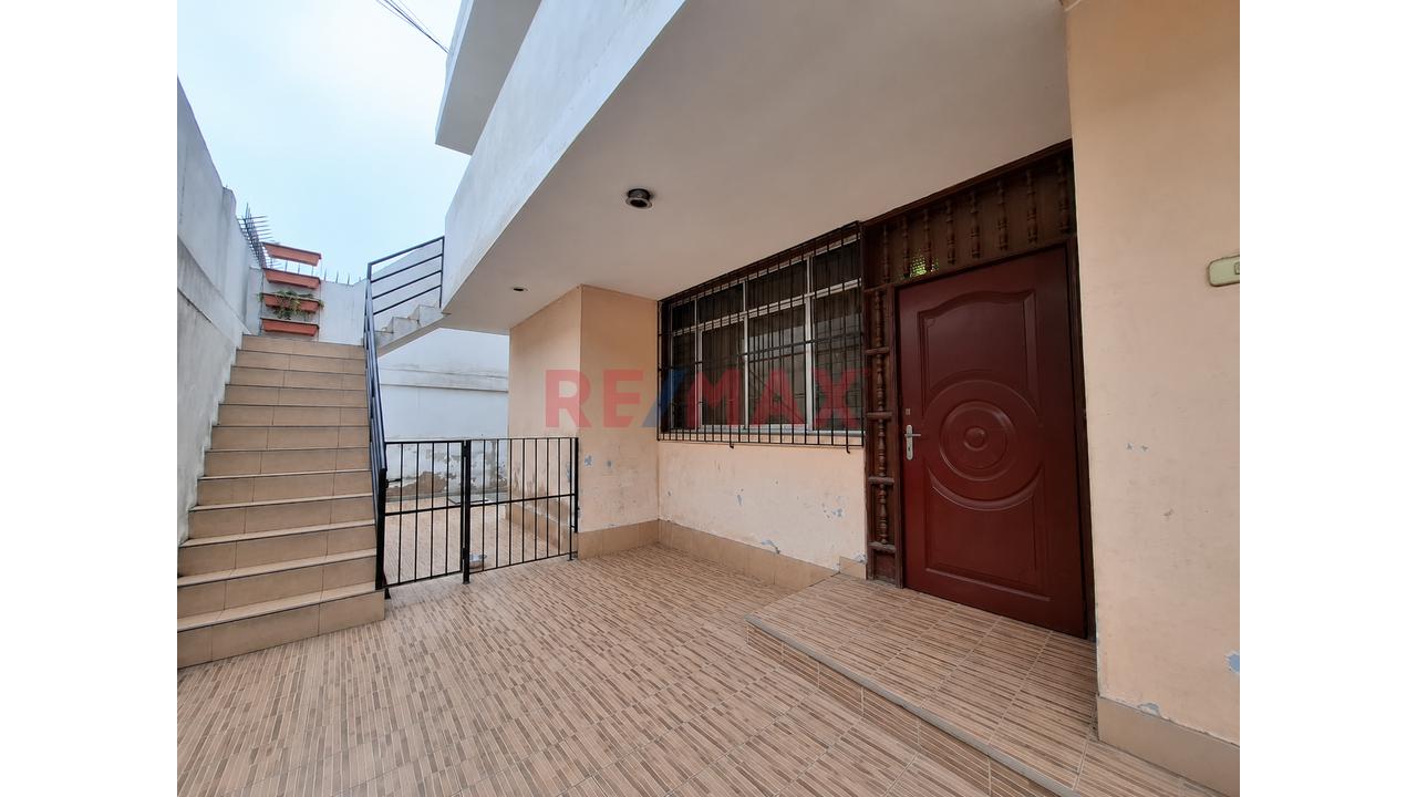 Venta De Dpto 1Er Piso En Urb. Ceres I Etapa - 6