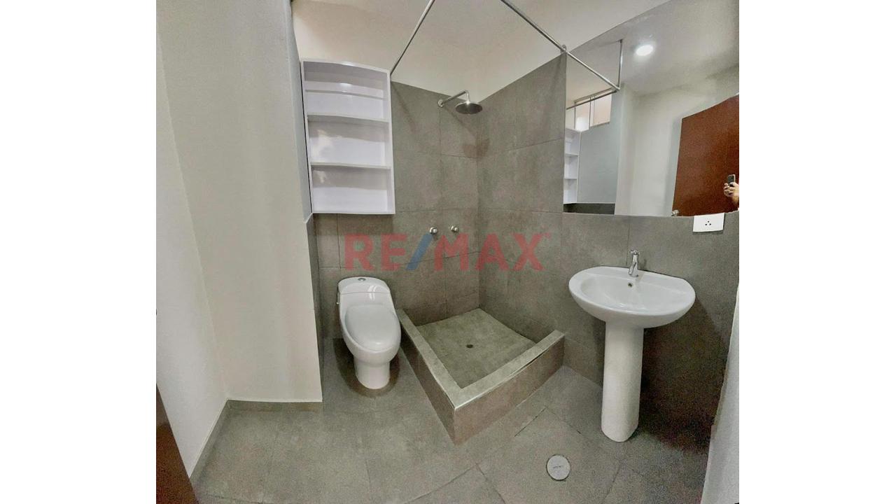 Lindo Departamento En Venta Urb. La Purisima - 10