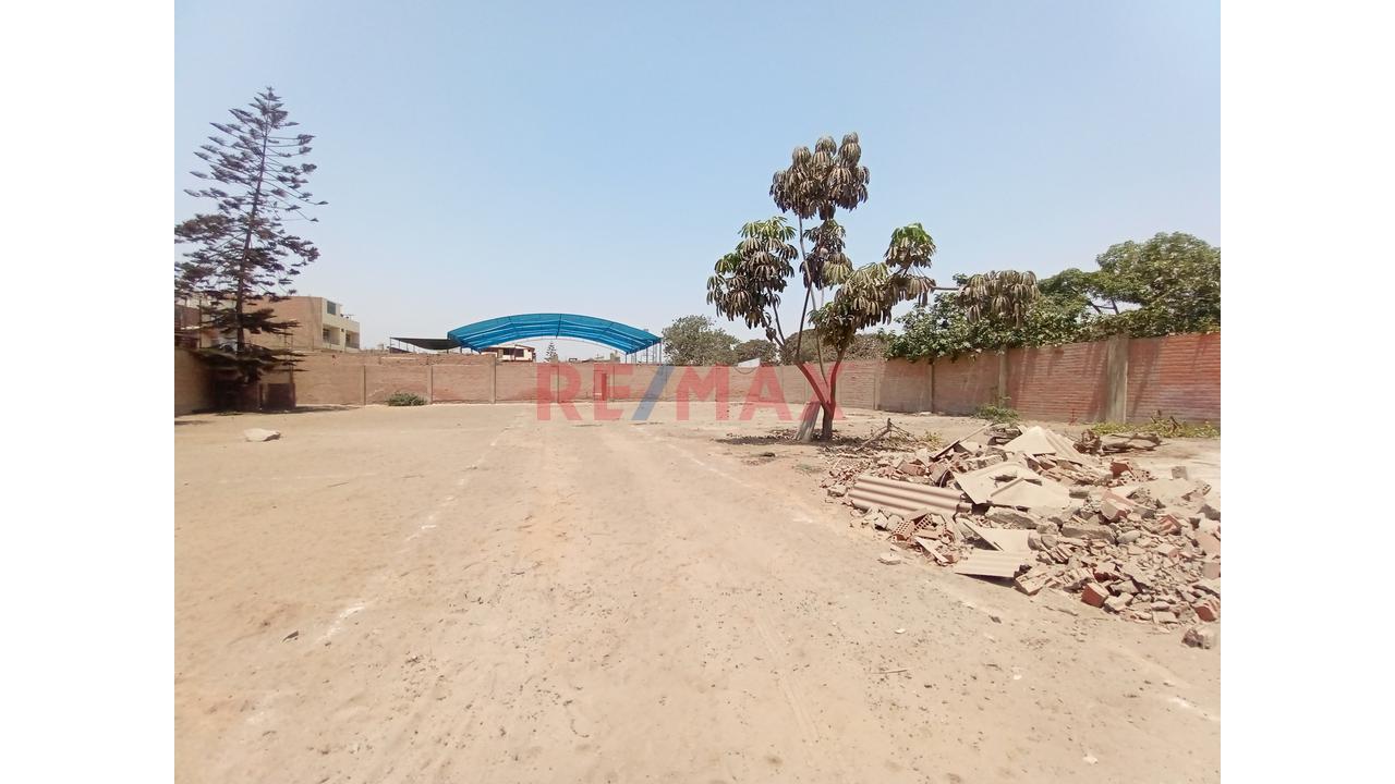 Venta De Terrenos Amplios En Puente Piedra – Av. San Juan - 6