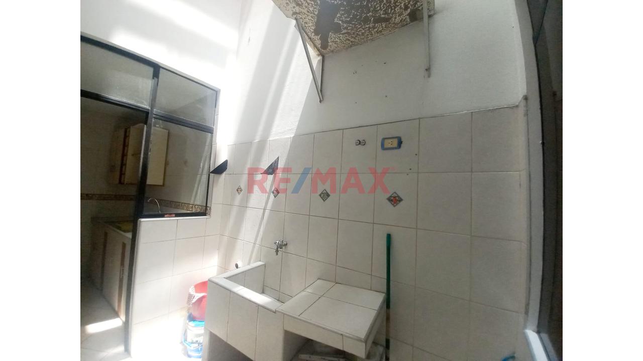 Departamento + Cochera En Venta - San Martin De Porres — foto 7