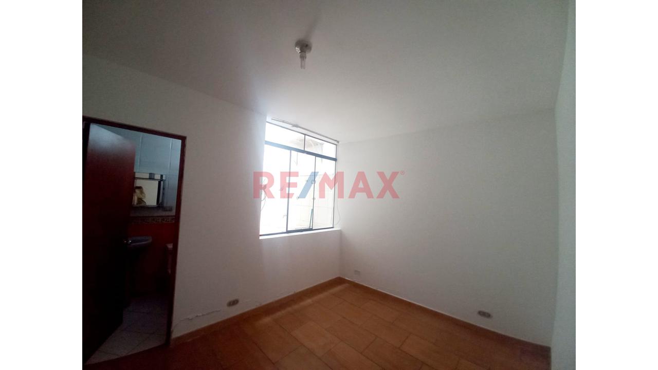 Departamento + Cochera En Venta - San Martin De Porres — foto 9