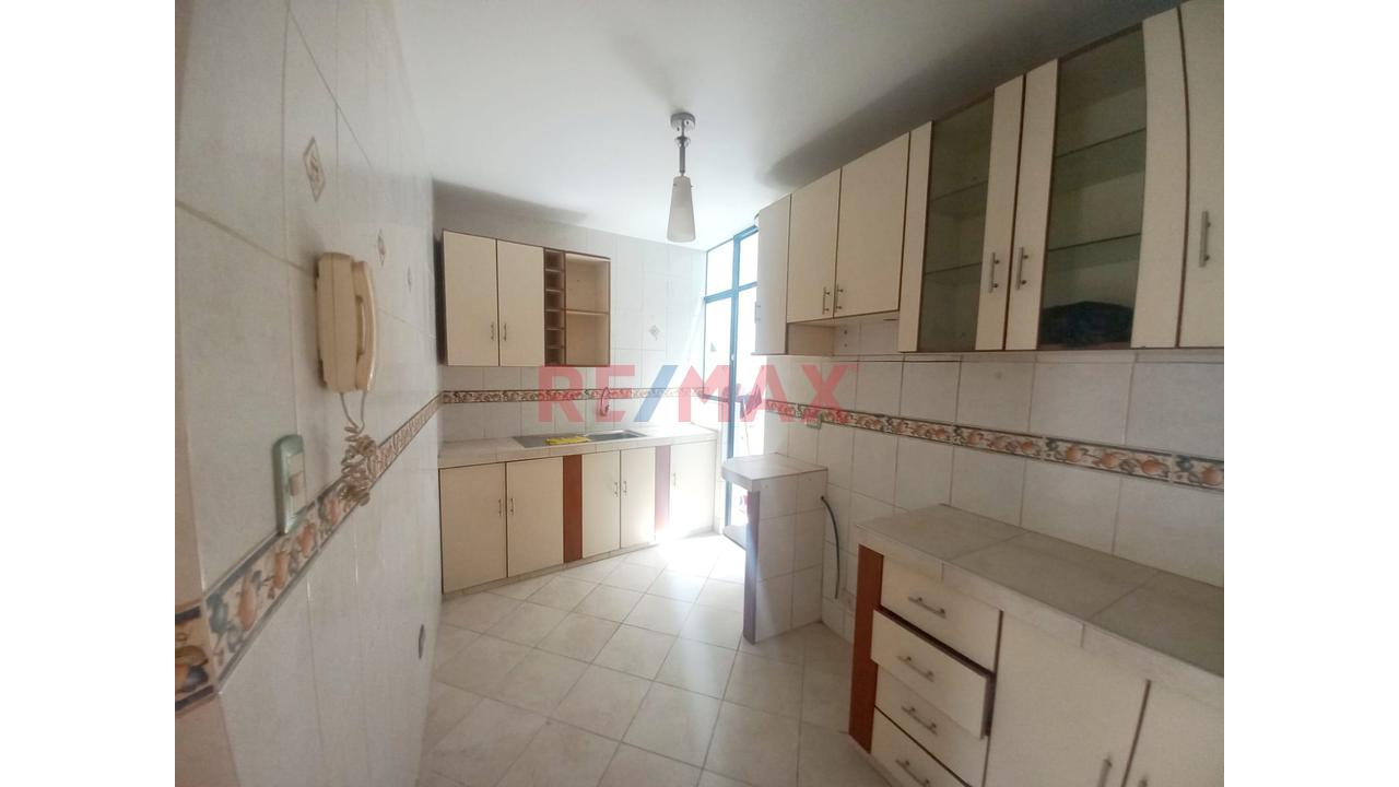 Departamento + Cochera En Venta - San Martin De Porres — foto 10