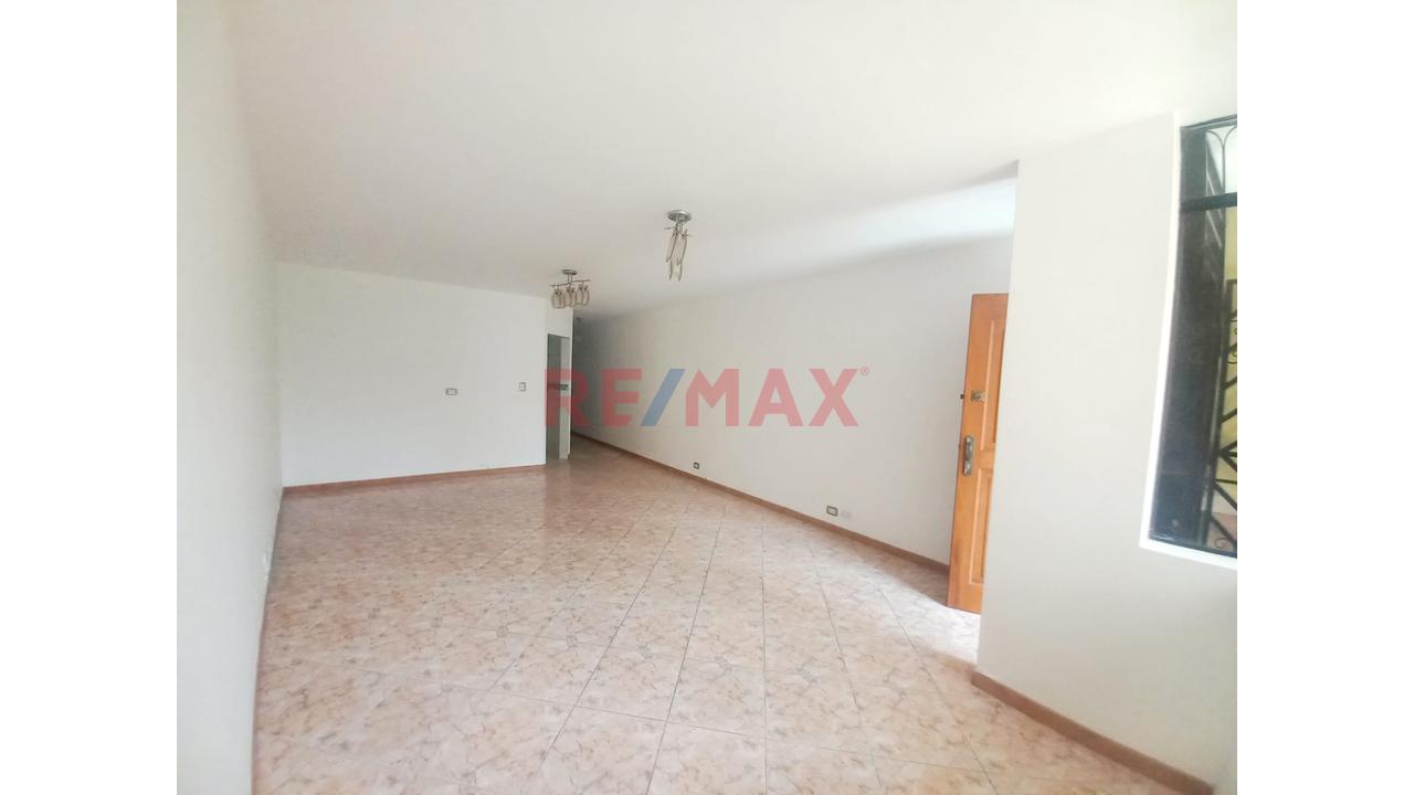 Departamento + Cochera En Venta - San Martin De Porres — foto 5
