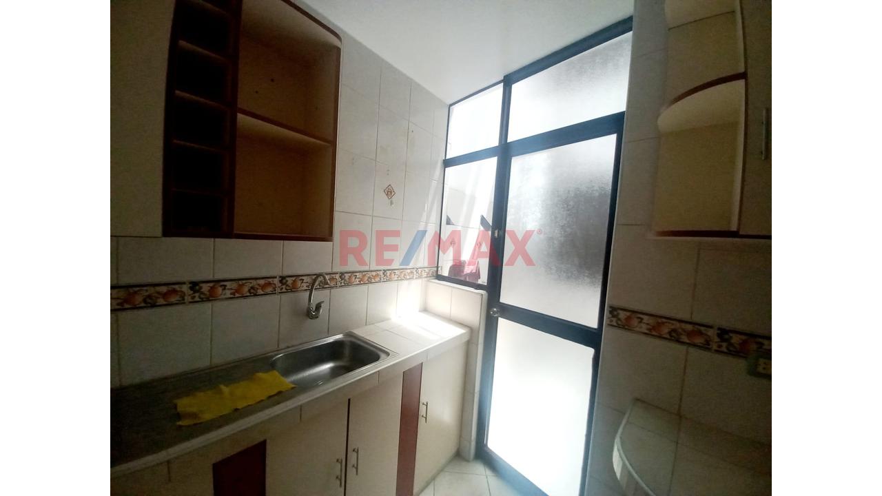 Departamento + Cochera En Venta - San Martin De Porres — foto 12