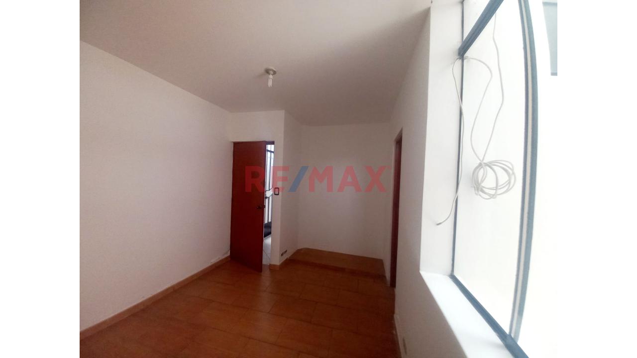 Departamento + Cochera En Venta - San Martin De Porres — foto 4