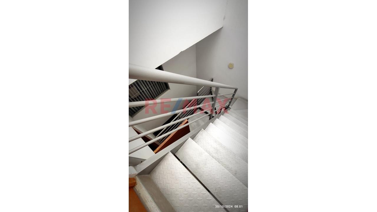 Casa en Venta de 4 dormitorios ubicado en Nuevo Chimbote Casa en Venta de 4 dormitorios ubicado en Nuevo Chimbote