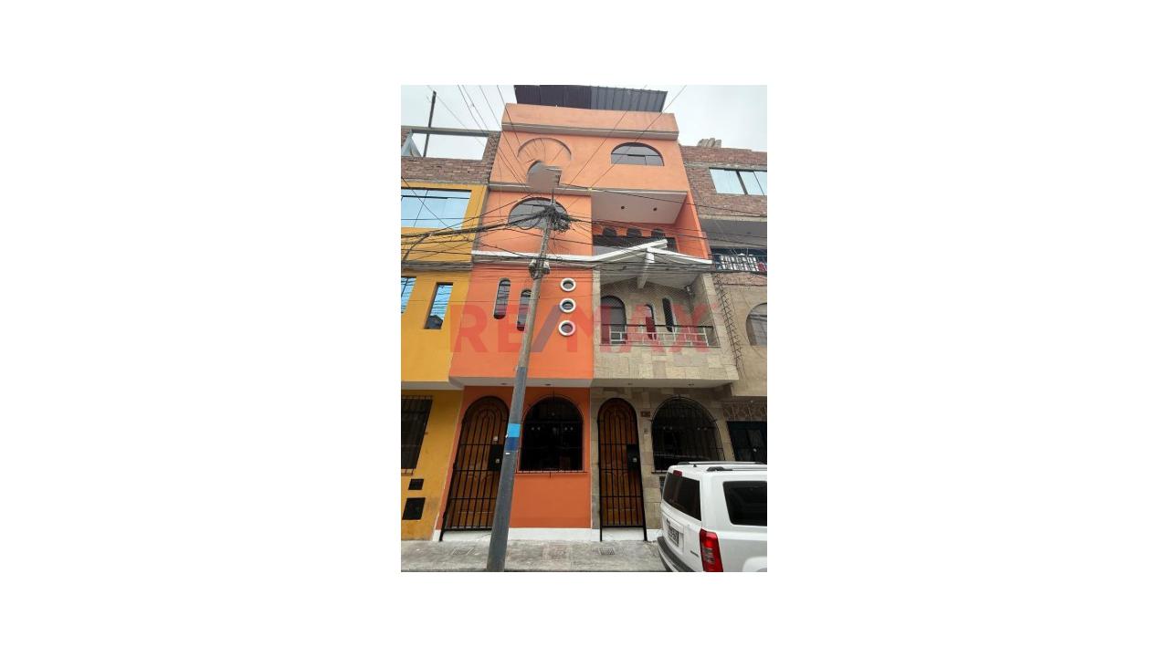 Vendo Casa En El Callao 4 Pisos Más Azotea!