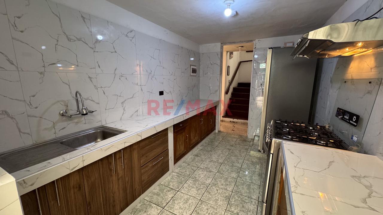 Se Vende Casa Como Terreno En San Miguel - 4