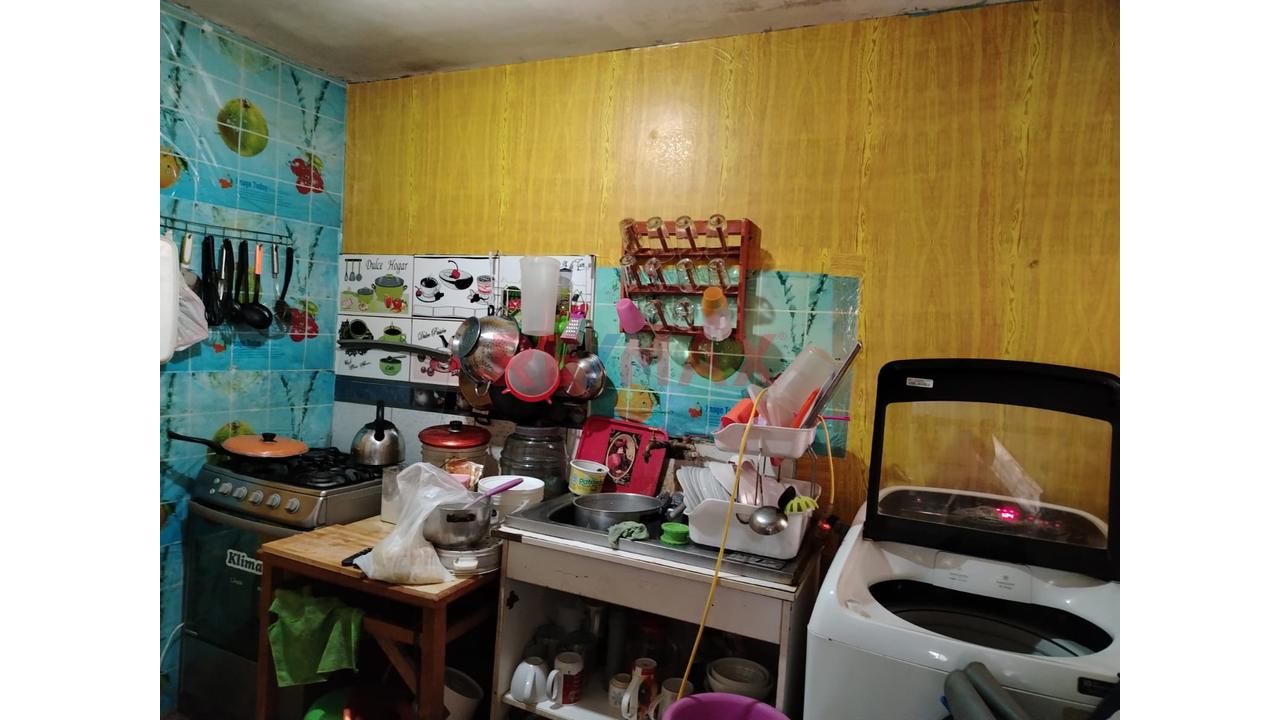 Venta De Casa De 2 Pisos En Urb San Carlos Comas — foto 5