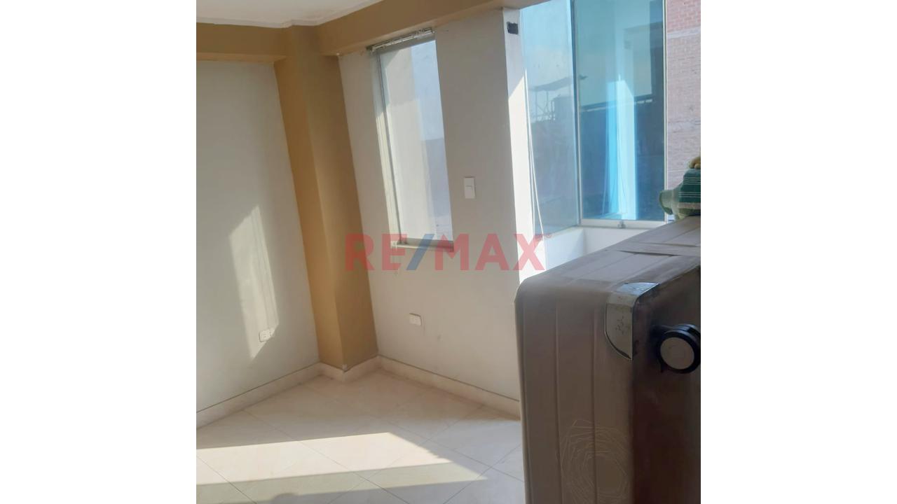 Se Vende Departamento De 100 M², 3 Dormitorios, A 5 Min Del Tren – Excelente Ubicación — foto 4