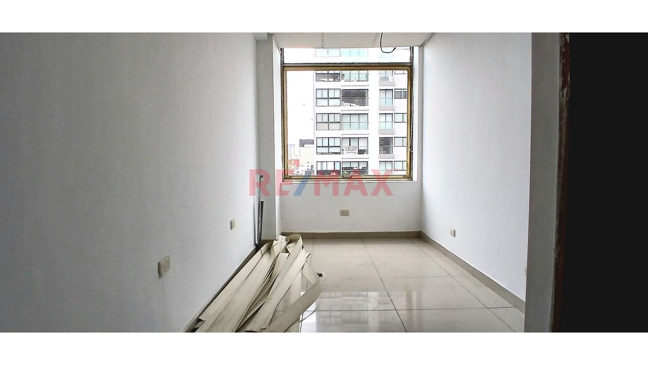 Venta De Oficina - Edificio El Dorado - Lince - 17