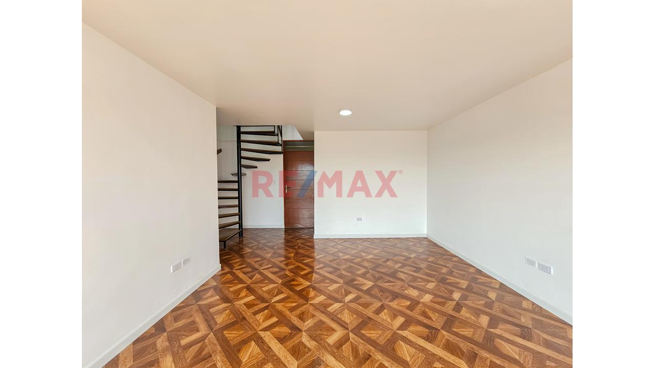 Dúplex En Piso 16 Y 17 Con Espectacular Vista A Campo De Marte 🌳| 3 Dorm + Cochera - 4