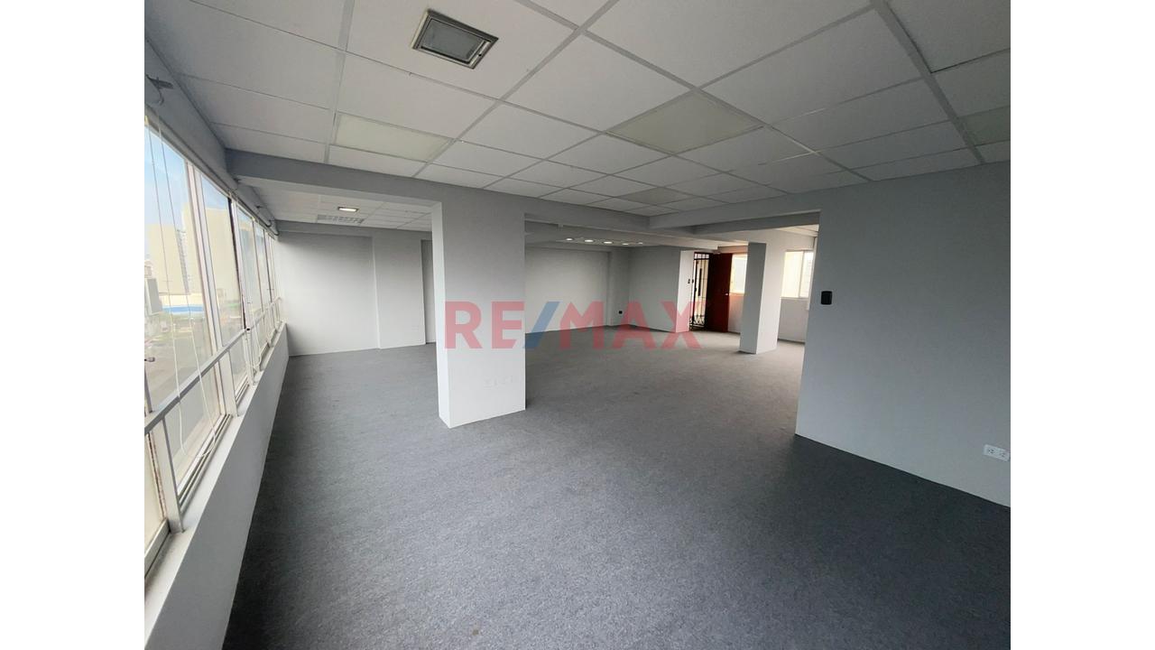 Venta De Oficina En Miraflores - 7