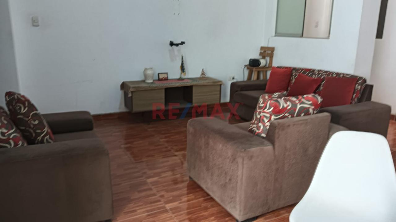 Venta De Casa Como Terreno - 10