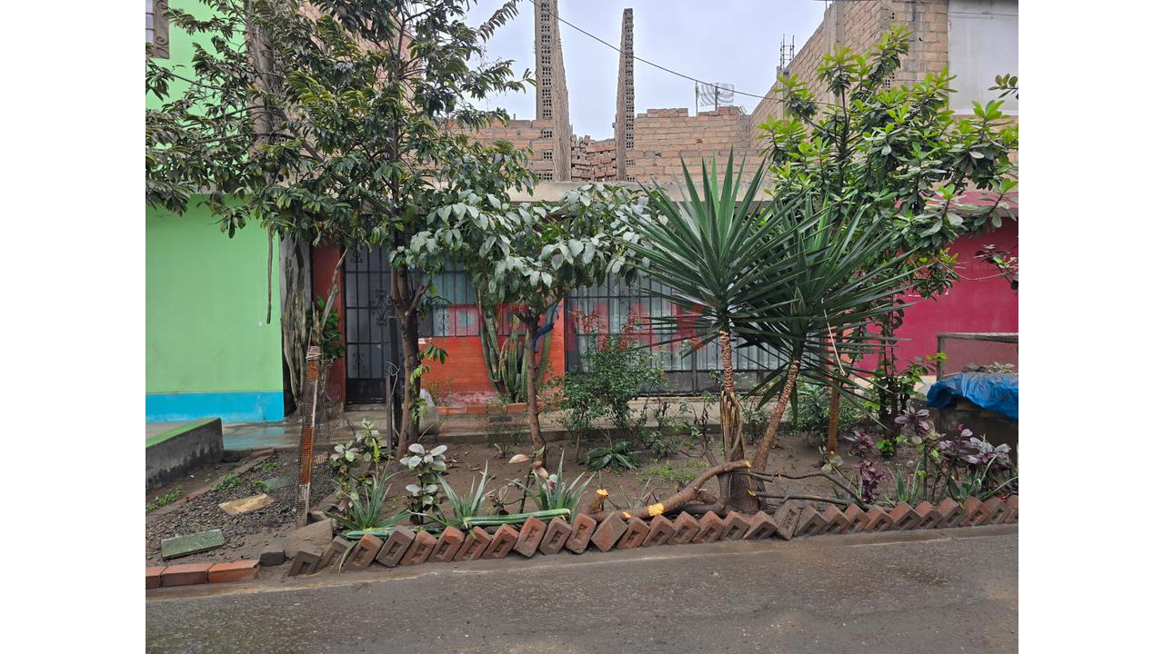 Casa En Venta En Carabayllo Doble Frente A 3 Minutos De La Municipalidad De Carabayllo