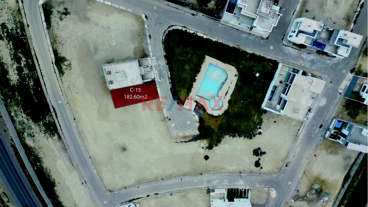 Se Vende Terreno En Camaná - 1