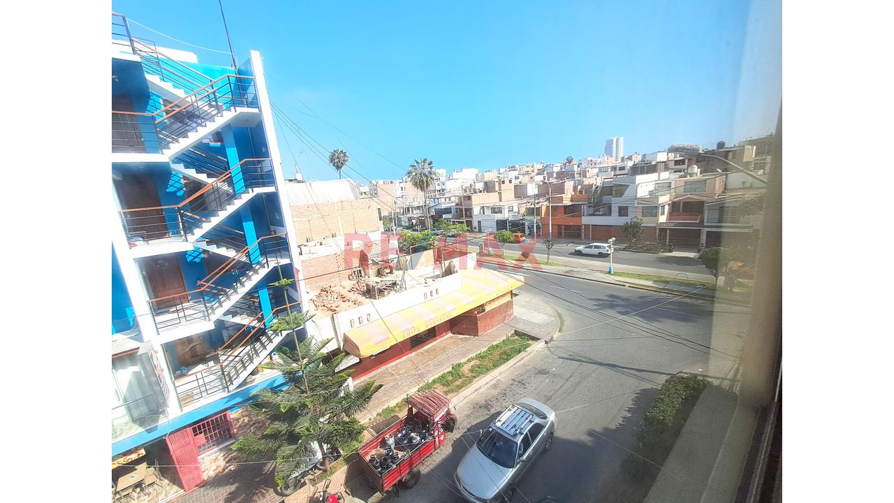 Venta De Casa 4 Pisos Y Azotea La Tropicana La Perla Callao — foto 8