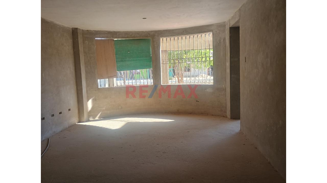 Venta De Casa En San Sebastian Tres Pisos-443 M2 - 2