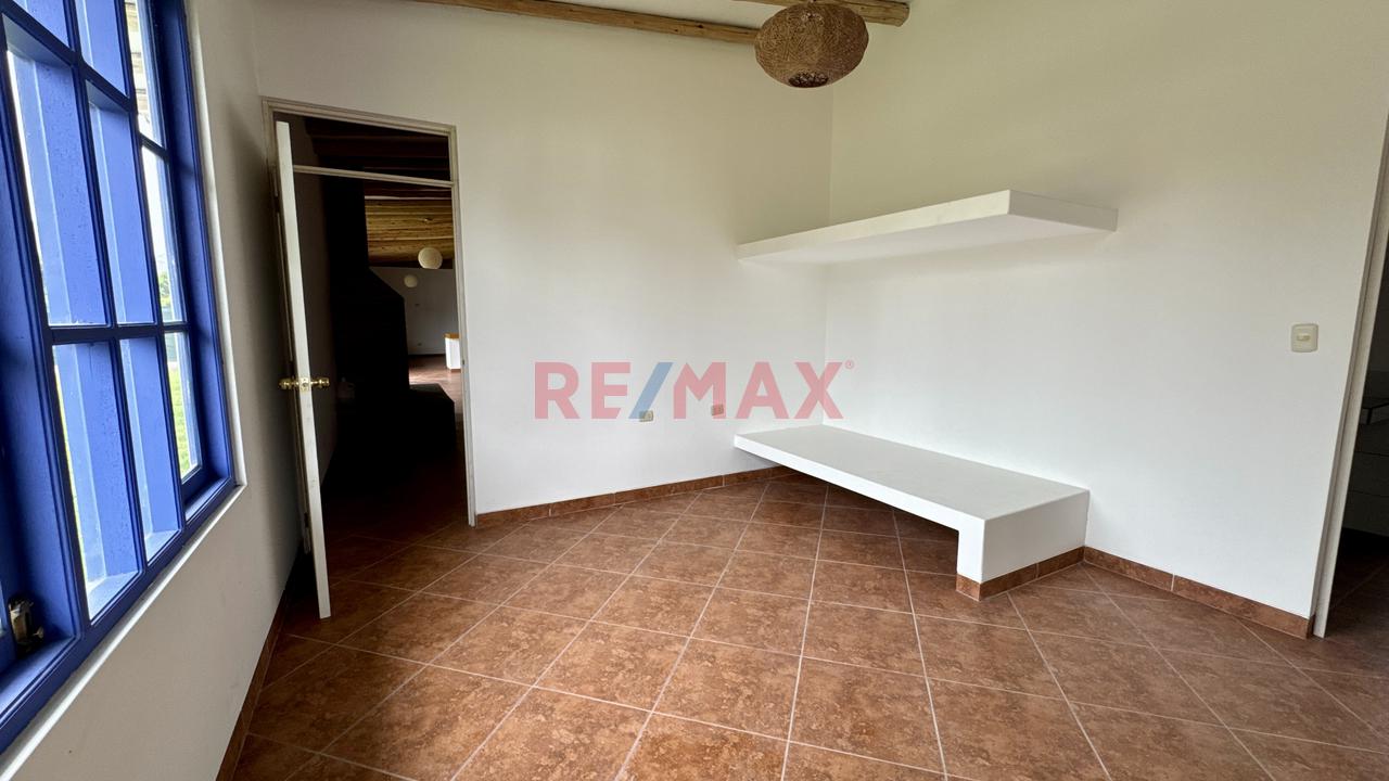 Venta Casa De Campo Condominio Fundo Valle Escondido – 2,465 M2 - 14
