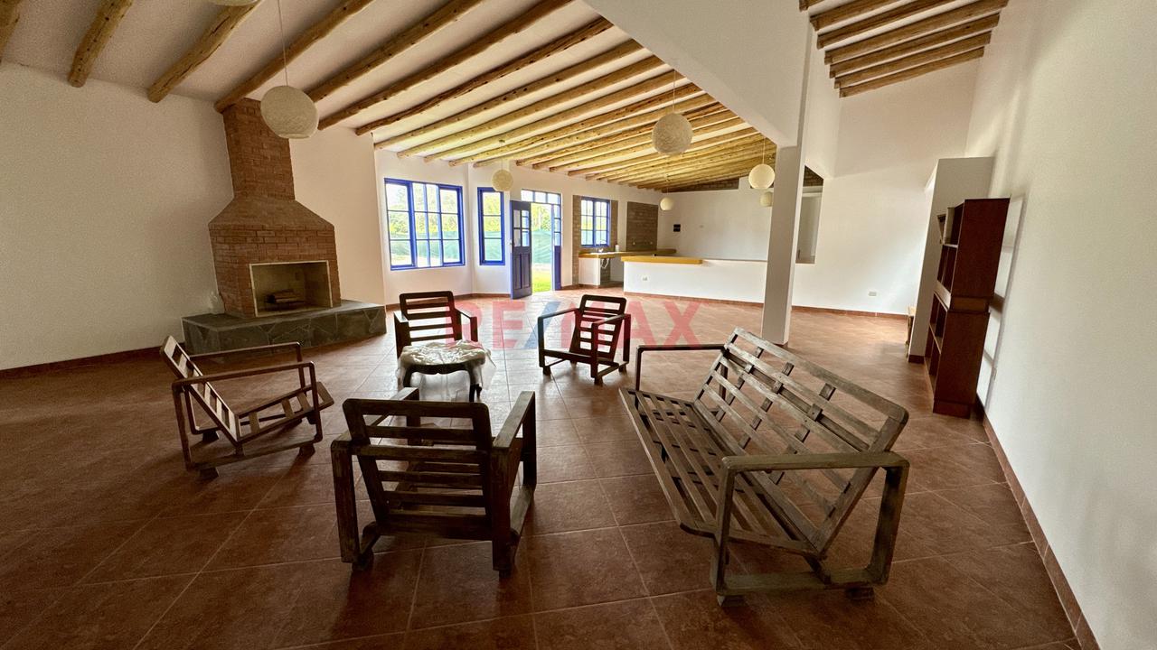 Venta Casa De Campo Condominio Fundo Valle Escondido – 2,465 M2 - 6