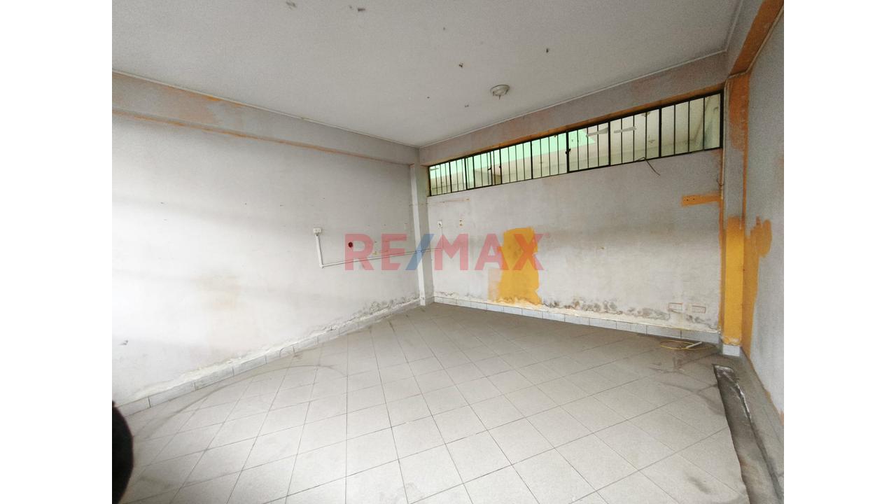 Se Vende Casa De 360 M2, No Pierdas Esta Oportunidad Para Invertir – Ate Vitarte - 4